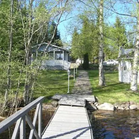 펜션 Pitkaelahti By Interhome Vehmaskylä